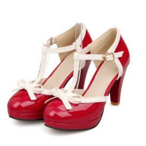 NWOT - Red and White -  Mary Jane Shoes High Heels Chunky Block Heel Size 8